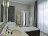 Dock House Boutique Hotel & Spa - Bathroom